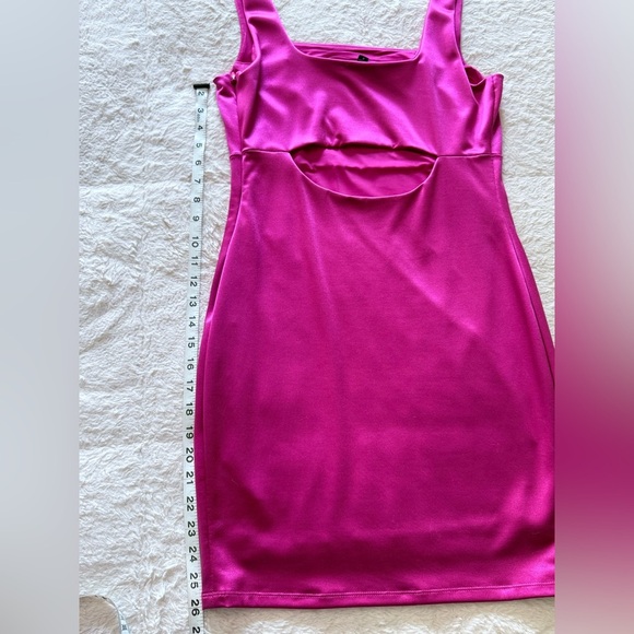 NWT Guess Fuchsia Satin Mini Dress-Medium - Picture 5 of 7